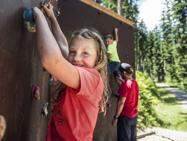 Wanderweg für Kinder, Floris Erlebnispfad © Flachau Tourismus | zooom productions